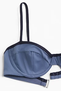 Haut de bikini à armatures
