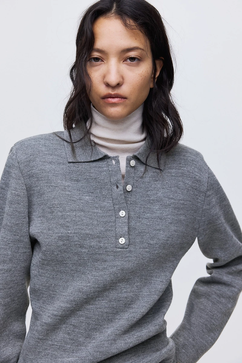 Chandail façon polo avec épaulettes