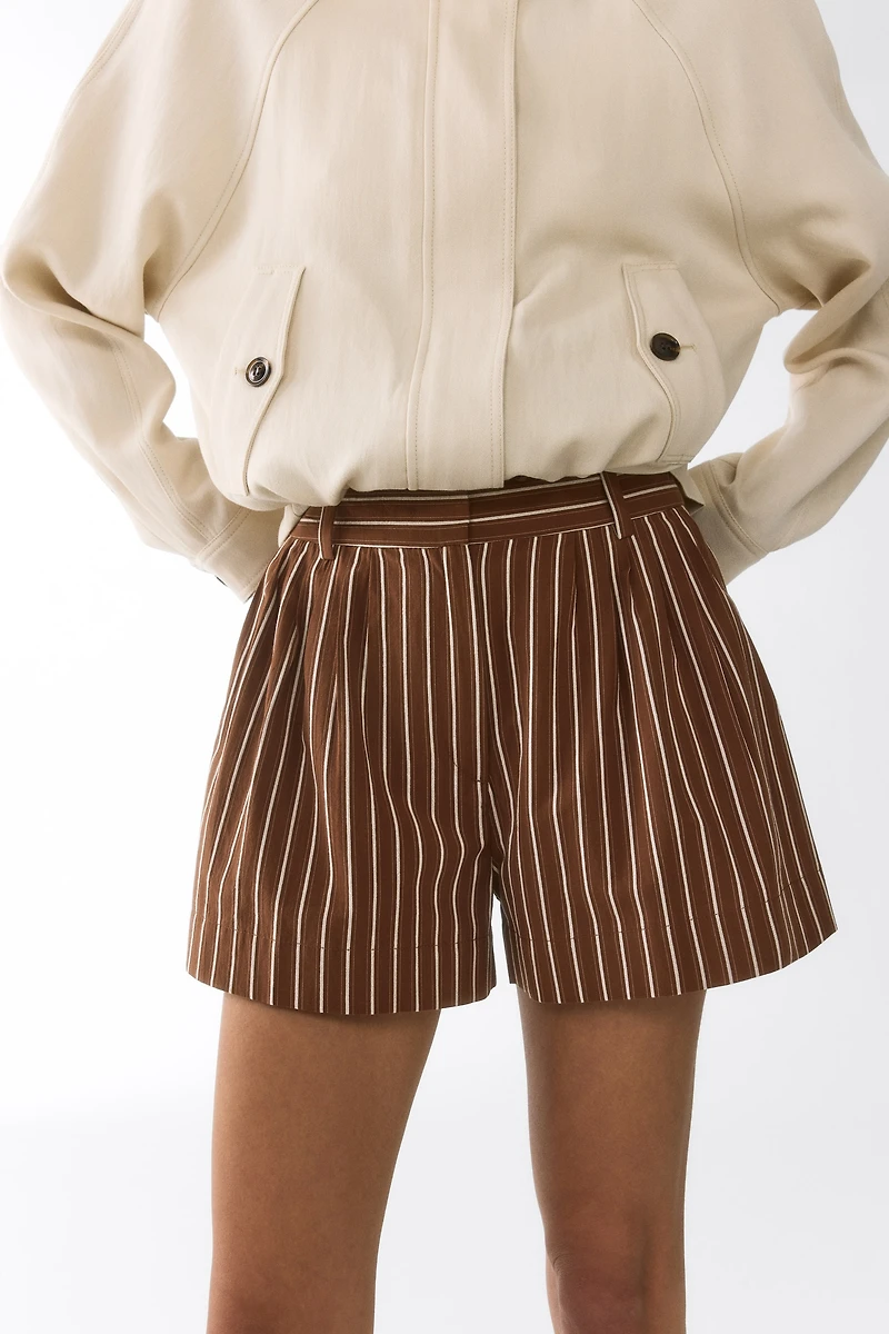 Short chic en coton