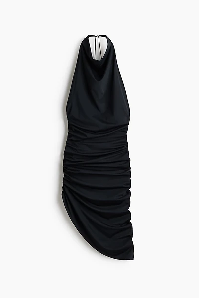 Haut dos nu très long