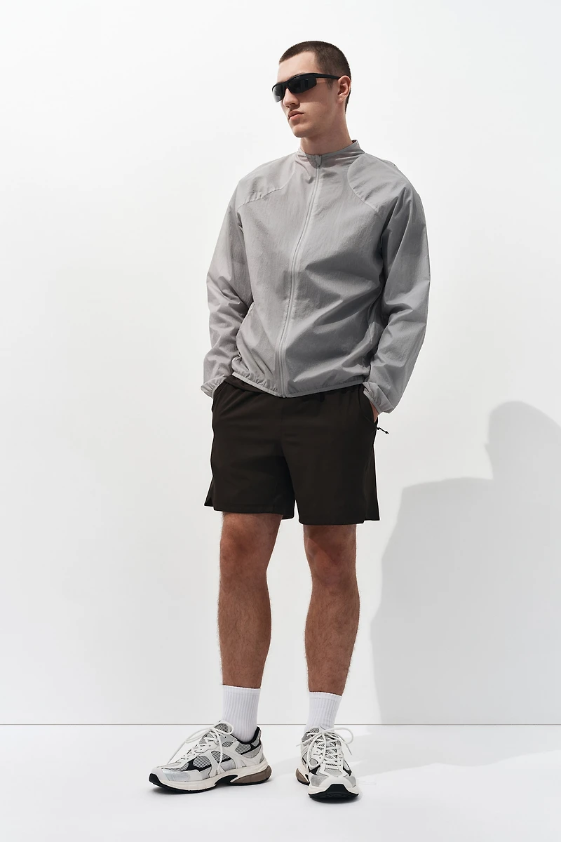 Sports Shorts with DryMove™