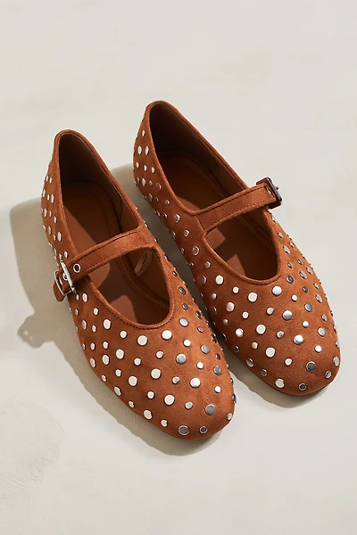 Ballerines cloutées façon Mary Jane