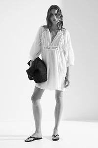 Robe tunique avec dentelle
