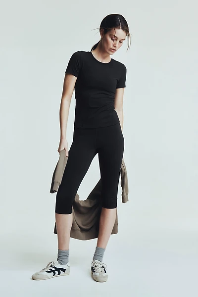 Sports Top with DryMove™