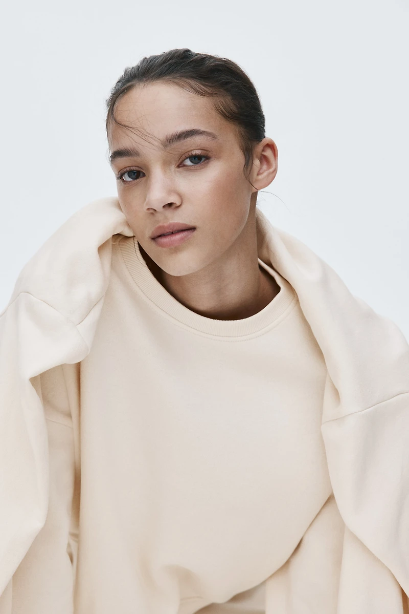 2-Piece Sweatshirt and Joggers Set