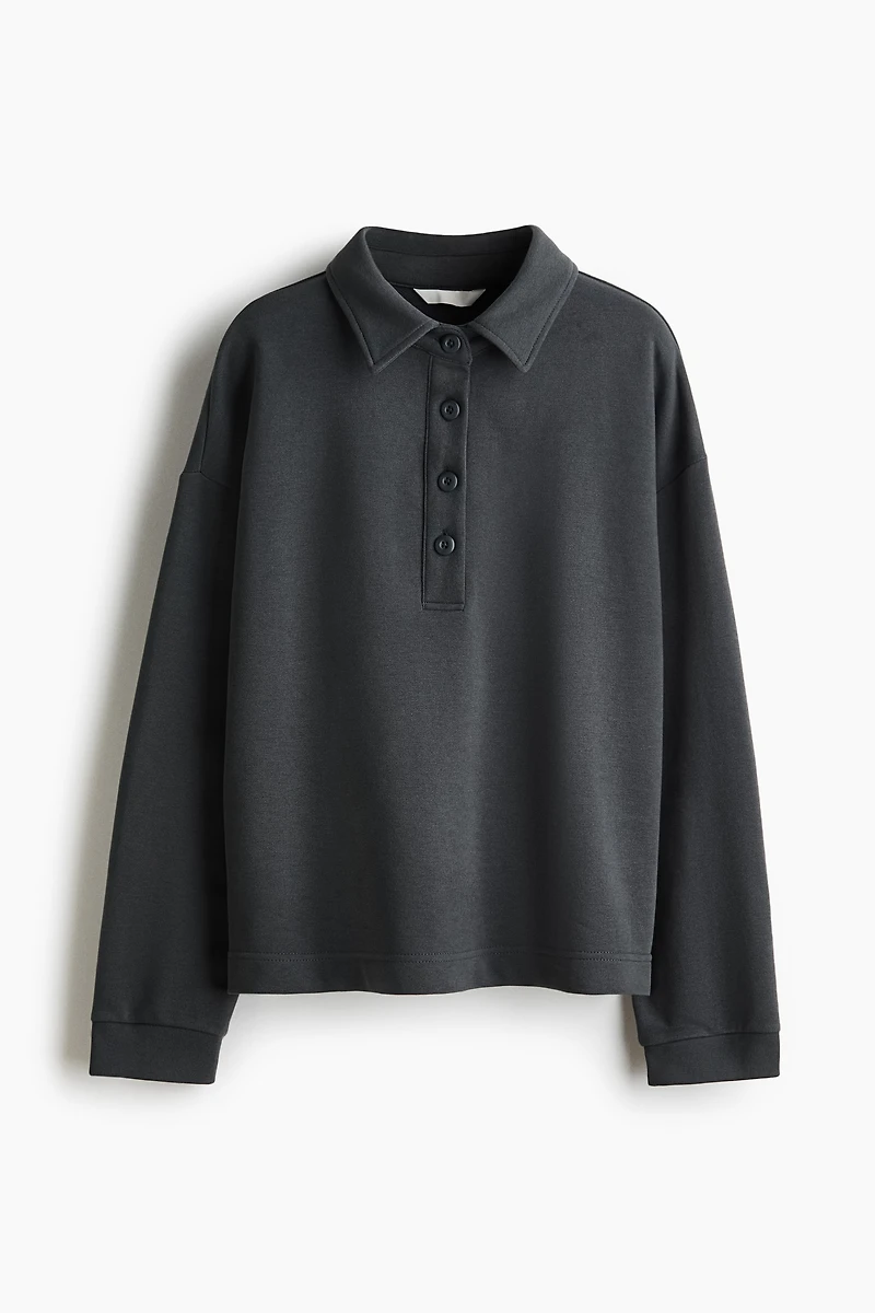 Sweatshirt with Collar