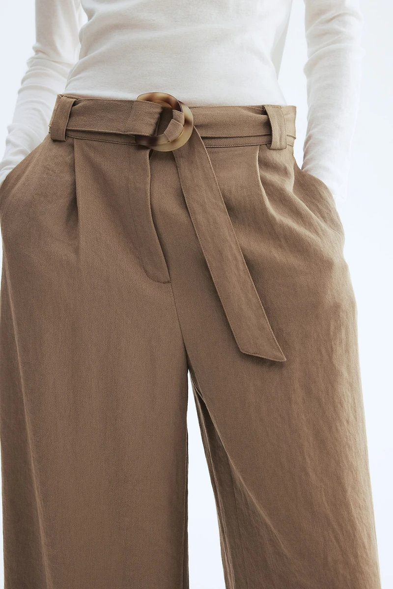 Wide-Leg Pants with Belt