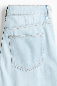 Wide-Leg High-Waist Jeans