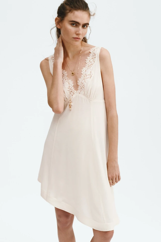 H&m lace dress | Bayshore Shopping Centre