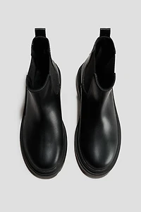 Chelsea Boots