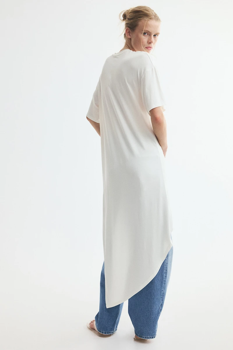 Twist-Detail High-Low Top