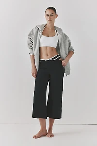 Wide-Leg Capri Sports Leggings with SoftMove™