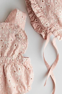 Ensemble 2 pièces avec broderie anglaise