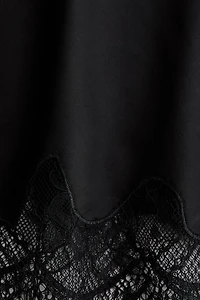 Jupe à enfiler avec dentelle