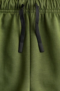 Loose-Fit Sports Joggers with DryMove™