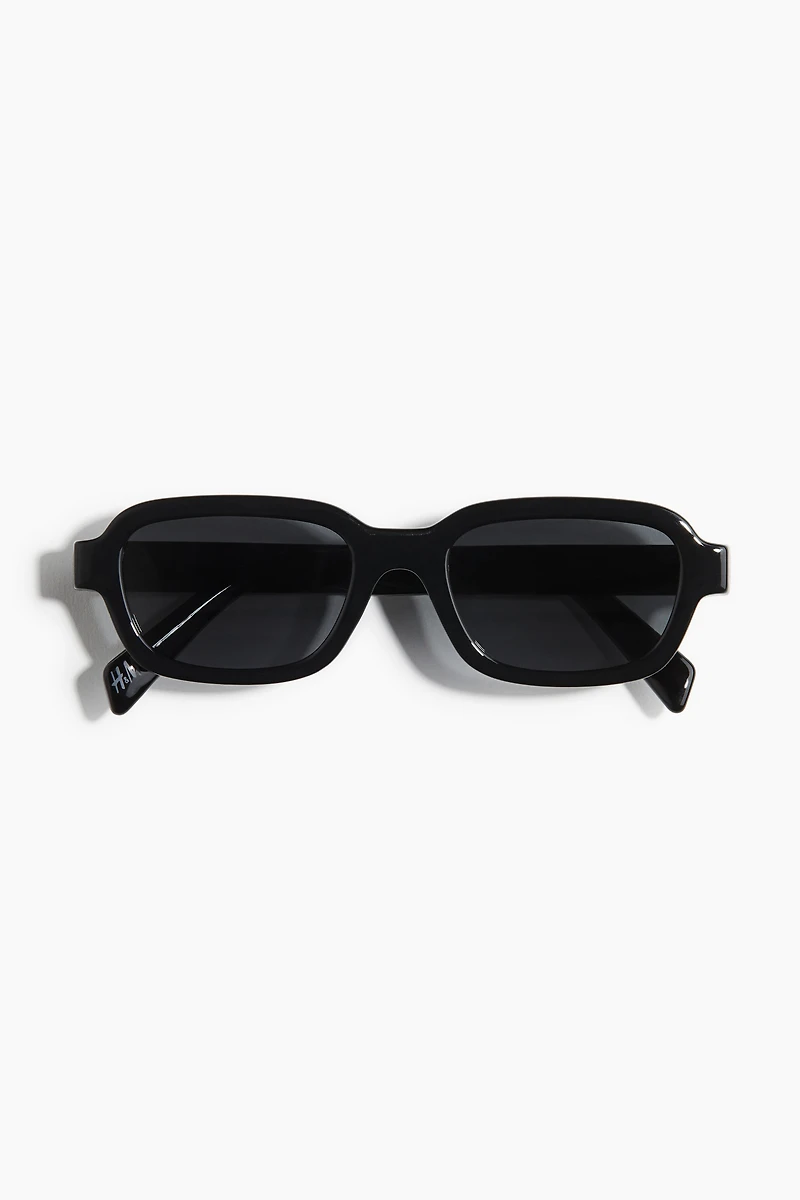 Lunettes de soleil ovales