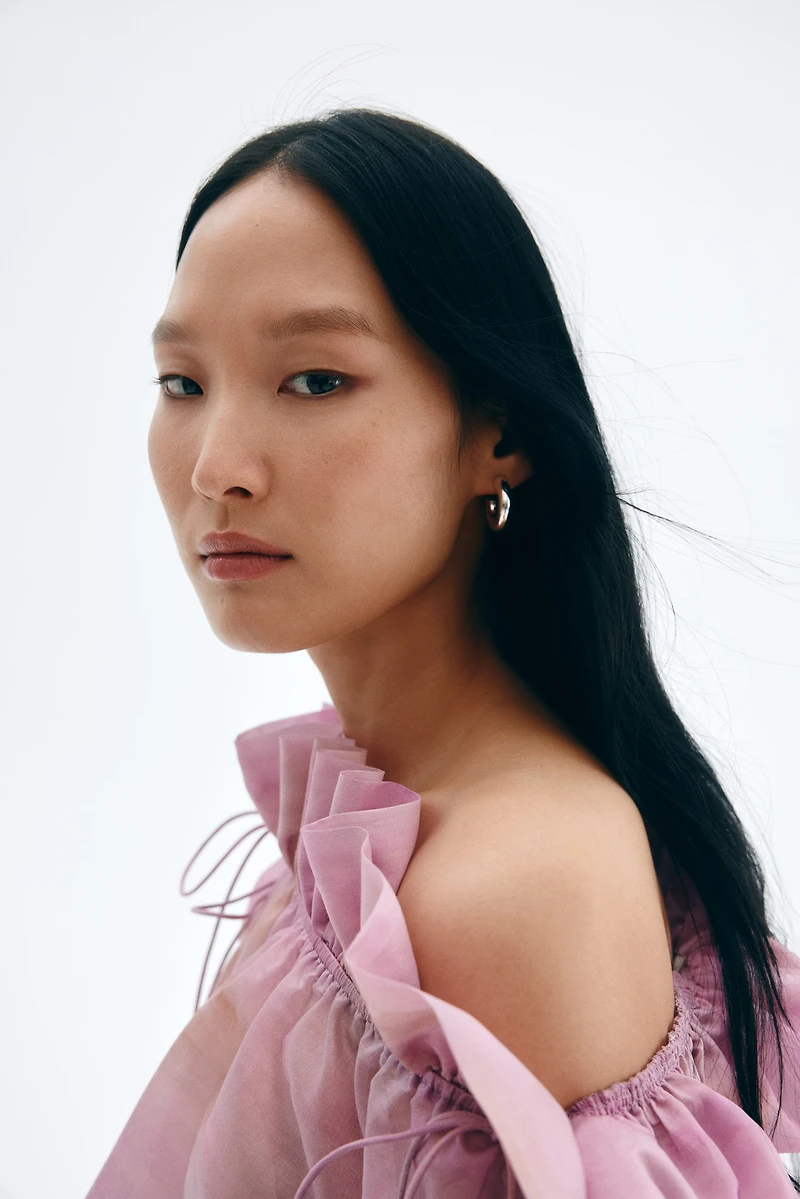 Ruffled One-Shoulder Blouse