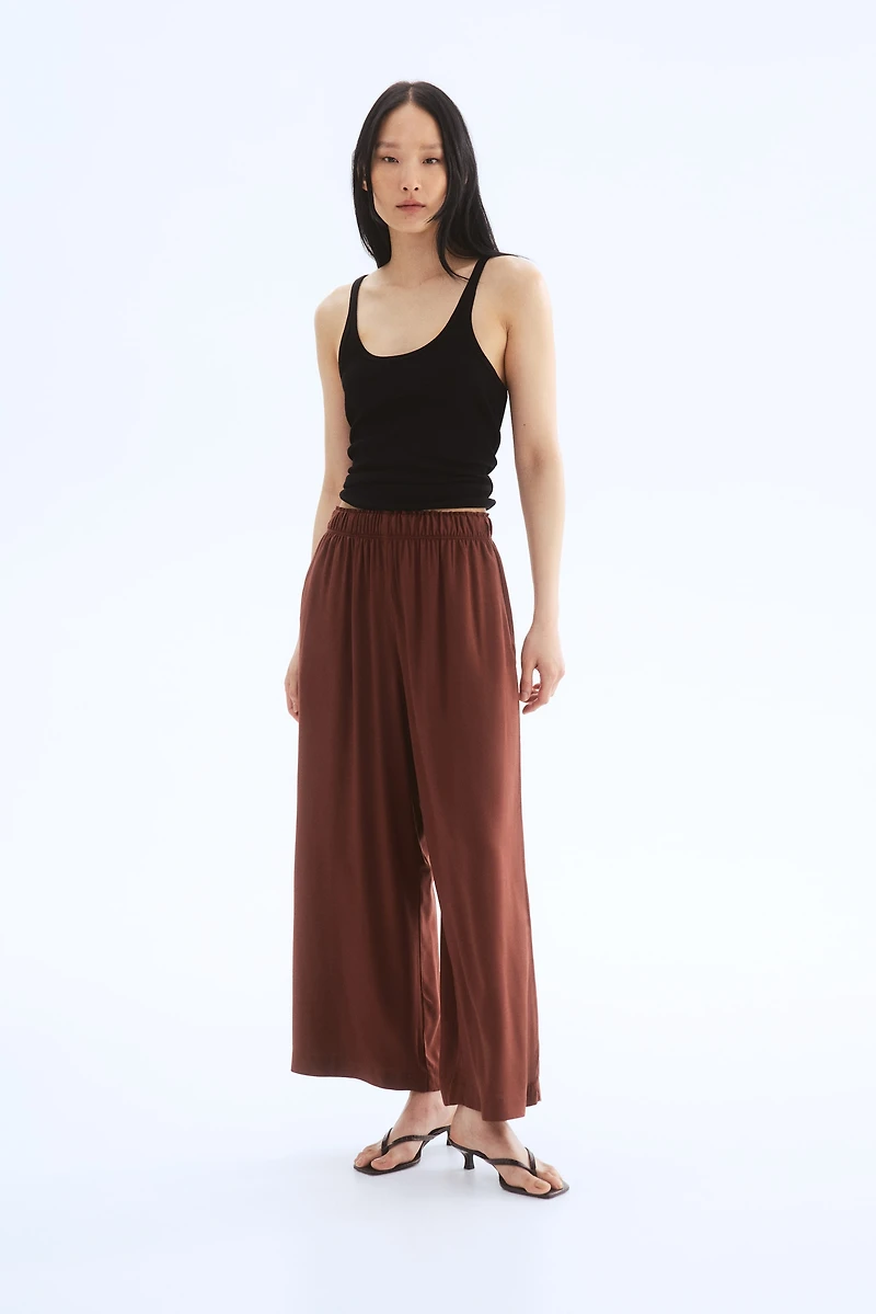 Pantalon court à taille élastique