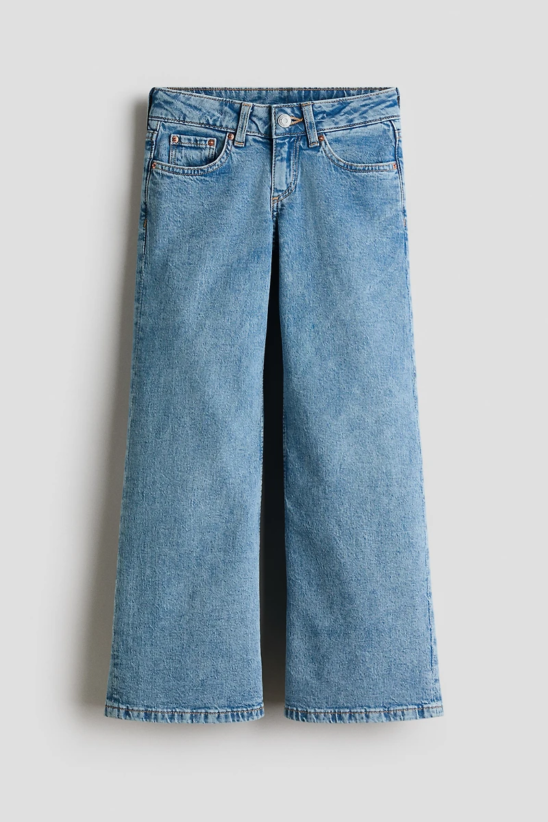 Jean taille basse à jambes larges