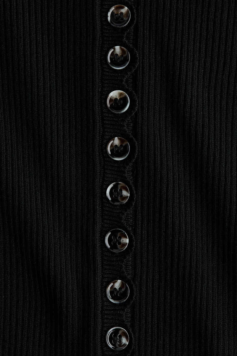 Ribbed Cardigan
