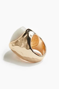 Asymmetric ring