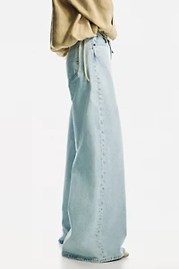 Super Wide High Waist Jeans
