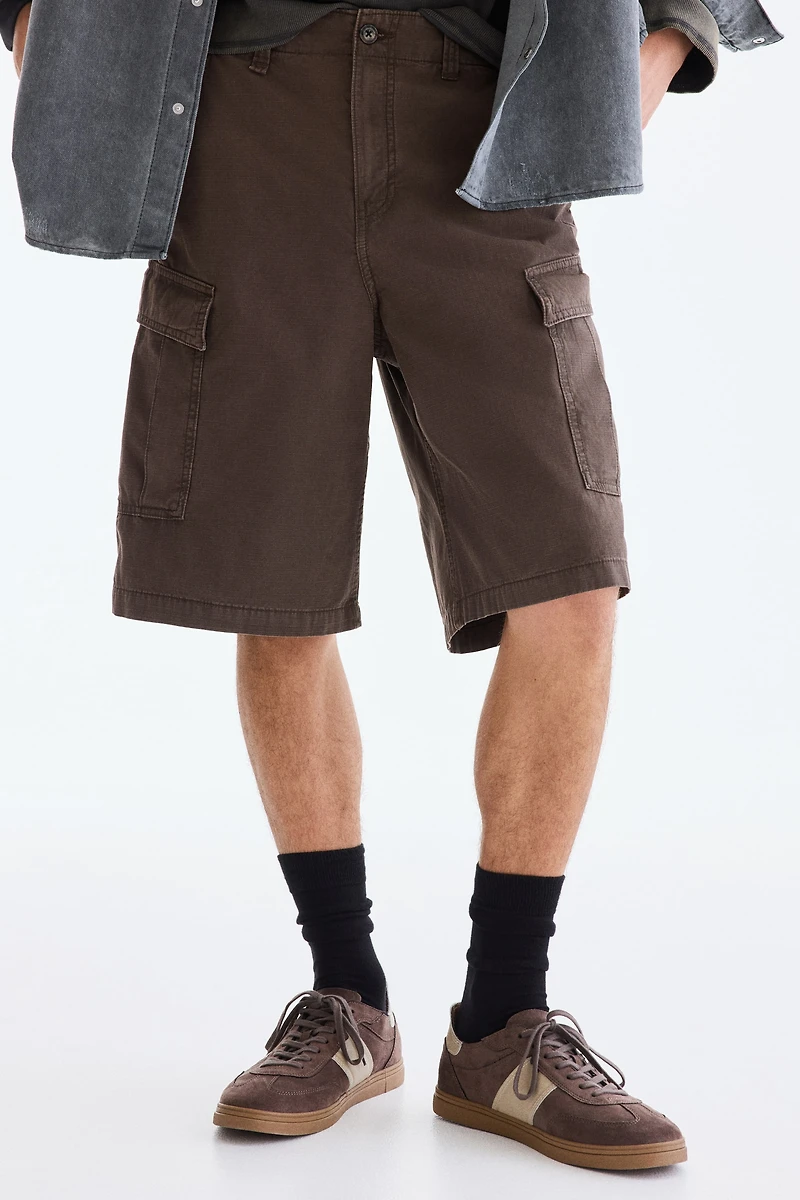 Loose-Fit Cotton Cargo Shorts