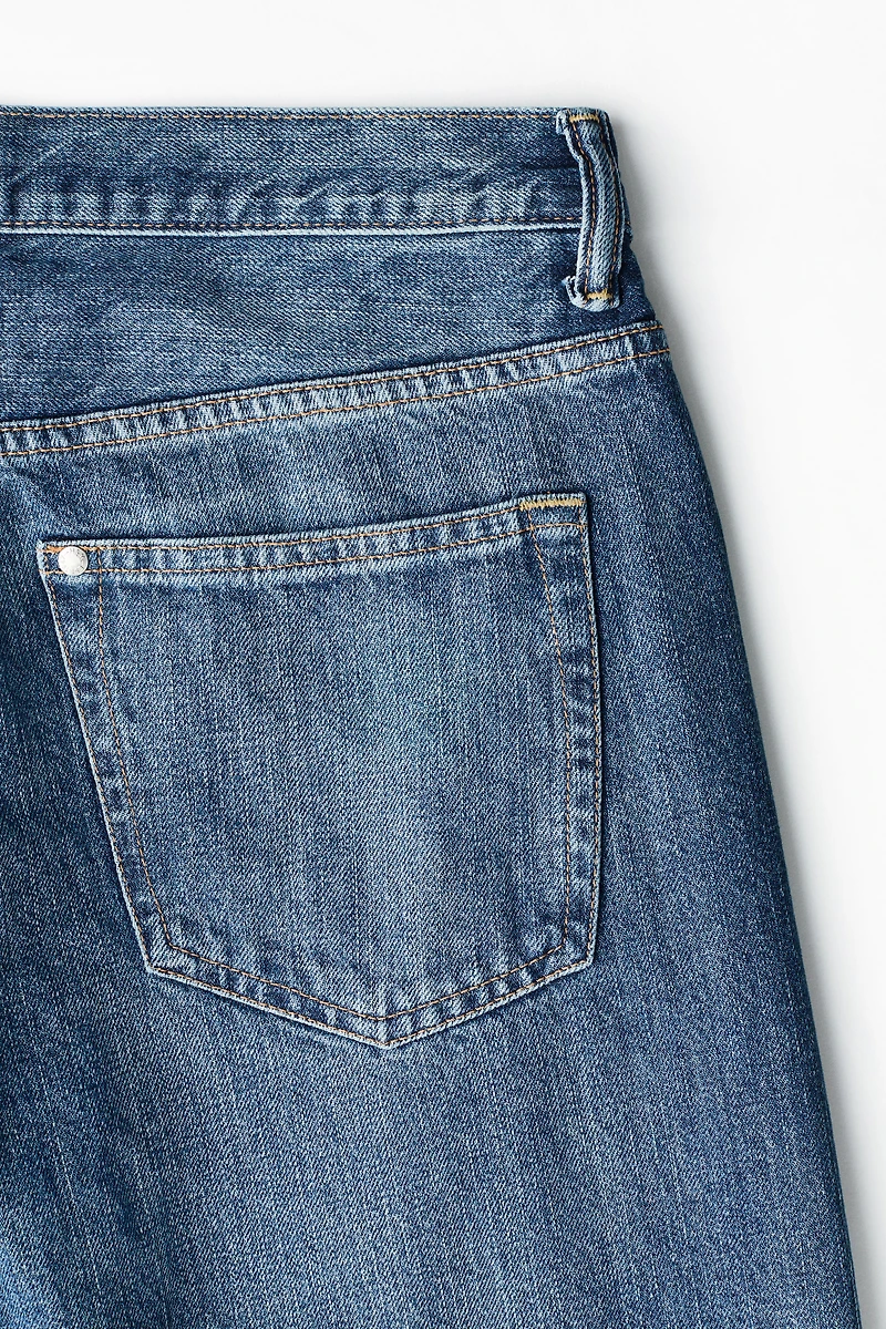 Relaxed Bootcut Jeans