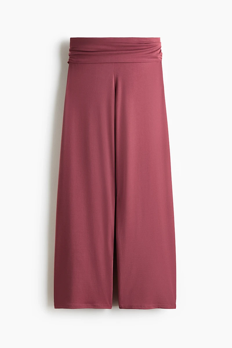 Pantalon de sport avec ceinture repliée