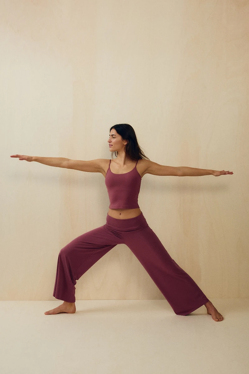 Pantalon de sport avec ceinture repliée