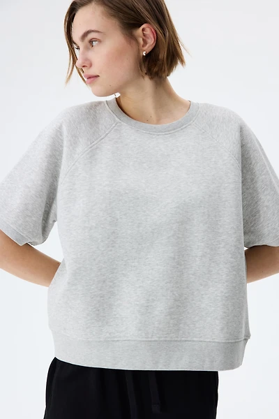 Short-Sleeved Sweatshirt