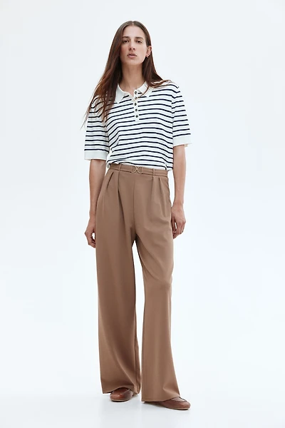 Pantalon de tailleur avec boucle