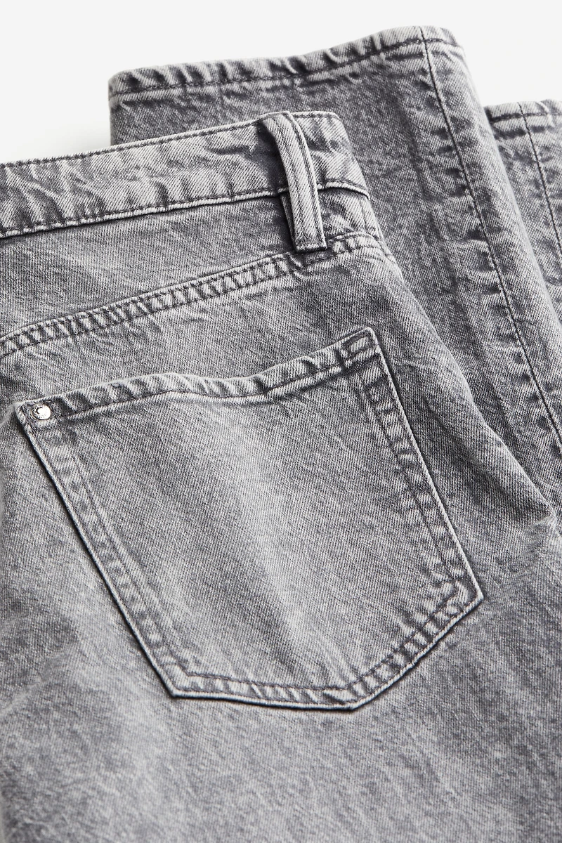 High Rise Slim Straight Leg Jeans