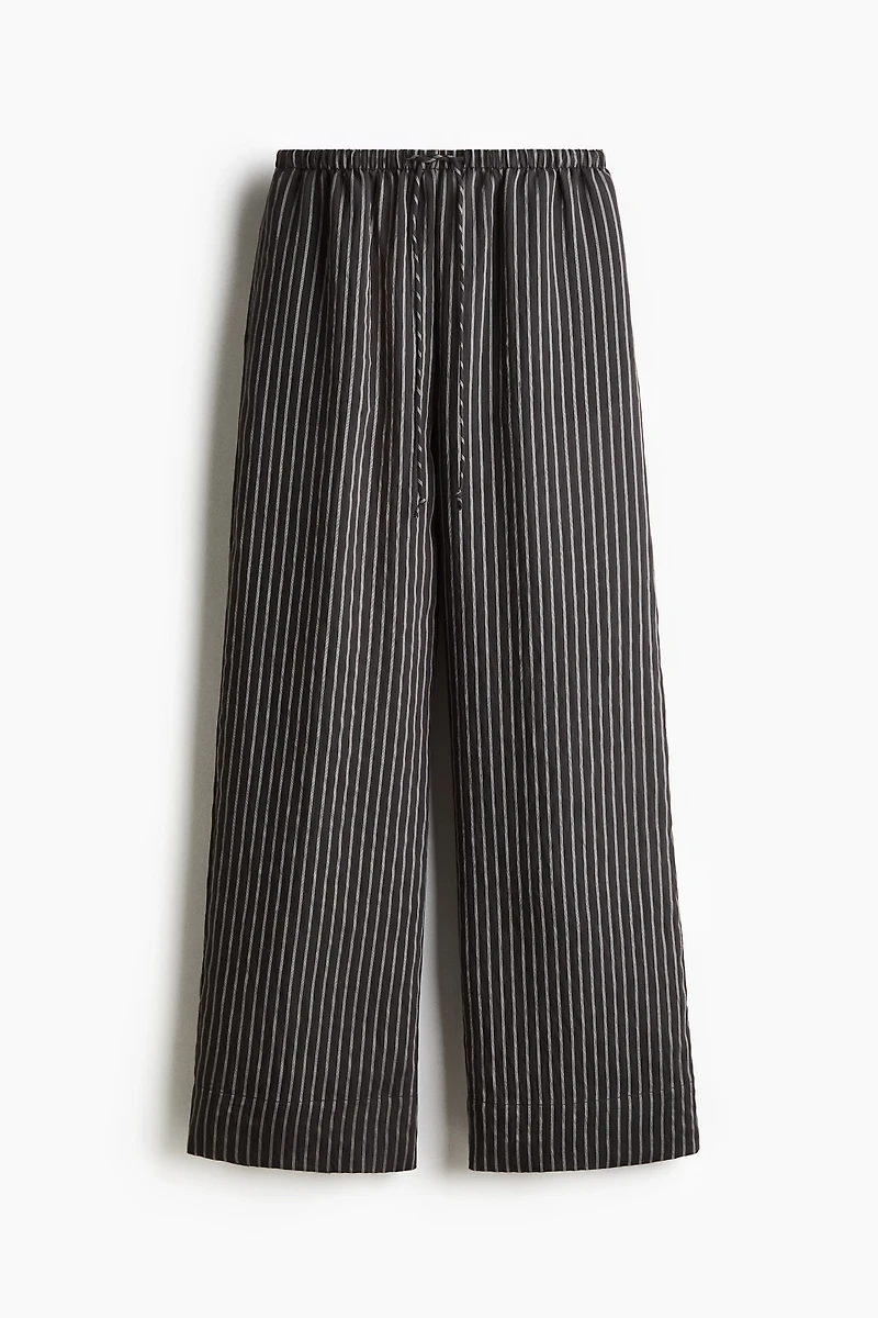 Wide-Leg Drawstring Pants