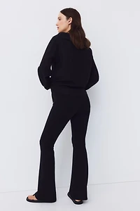 MAMA Flared Ponte Leggings