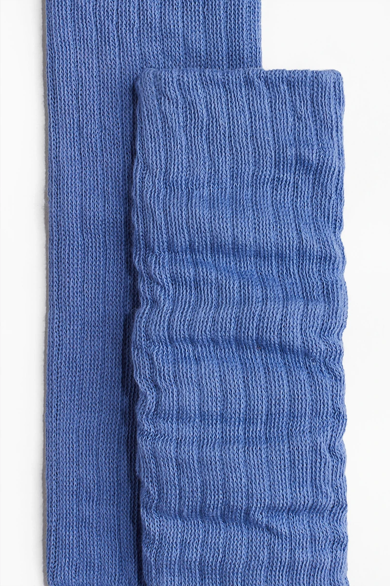 Sports Socks with DryMove™