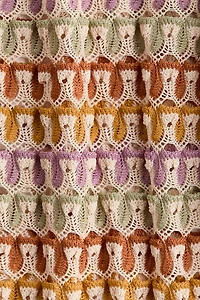 Haut cape d'aspect crocheté