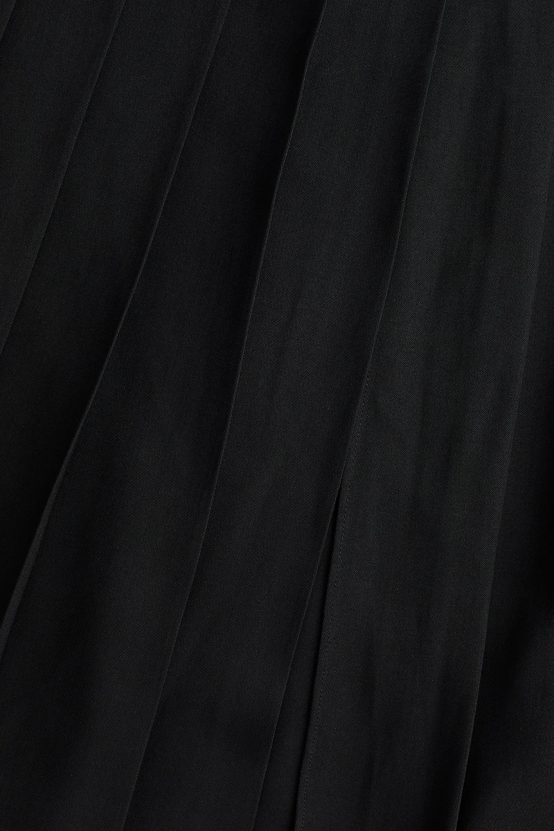 Pleated Skirt