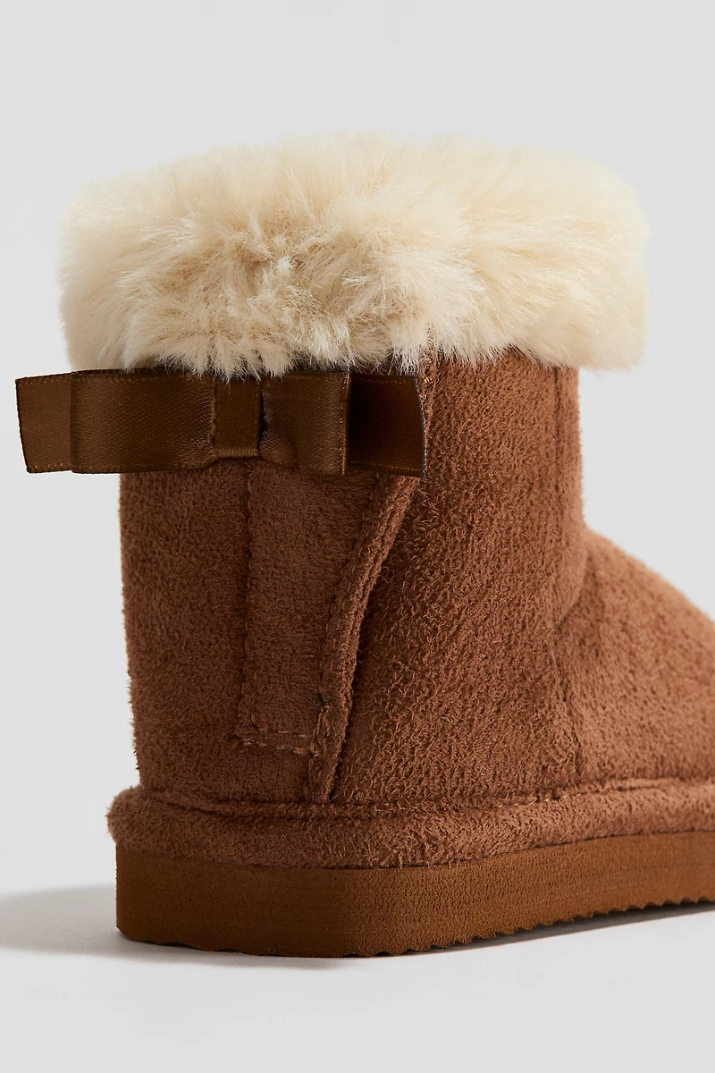 Fluffy-Lined Boots