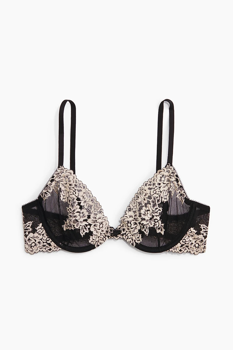 Underwired lace bra