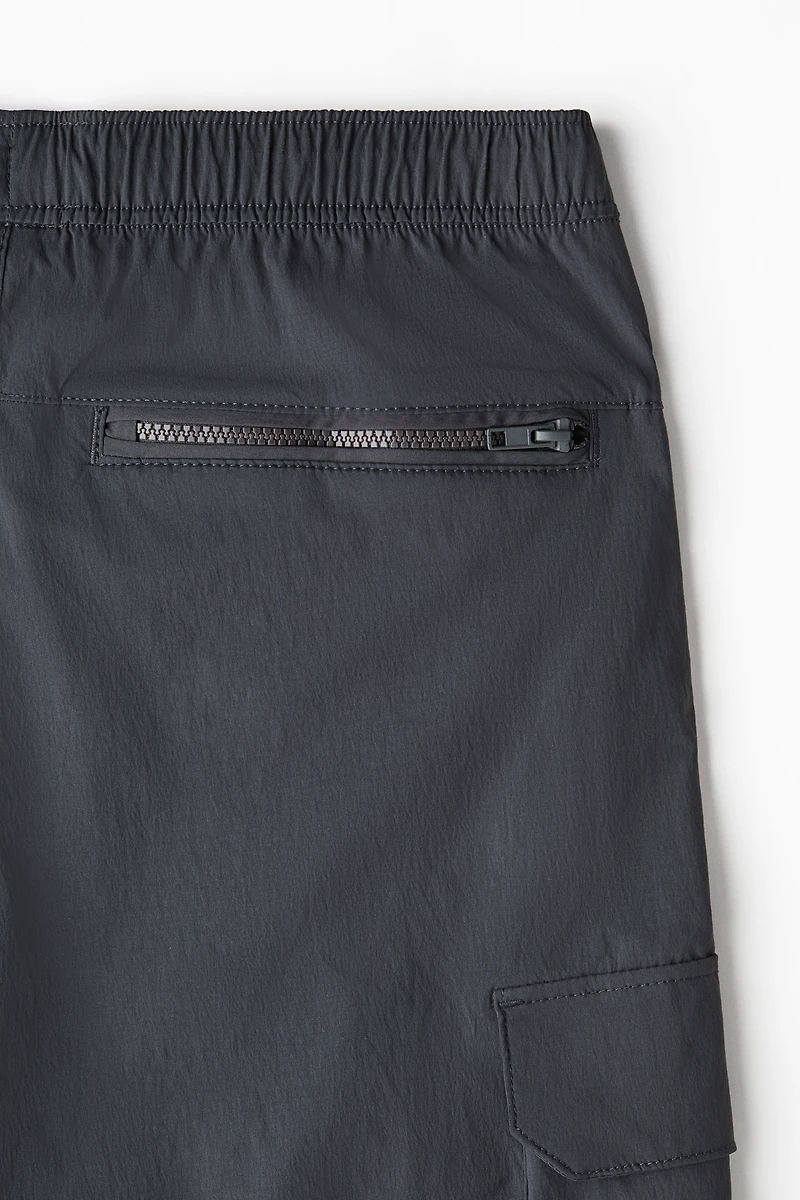 Pantalon cargo coupe classique en nylon