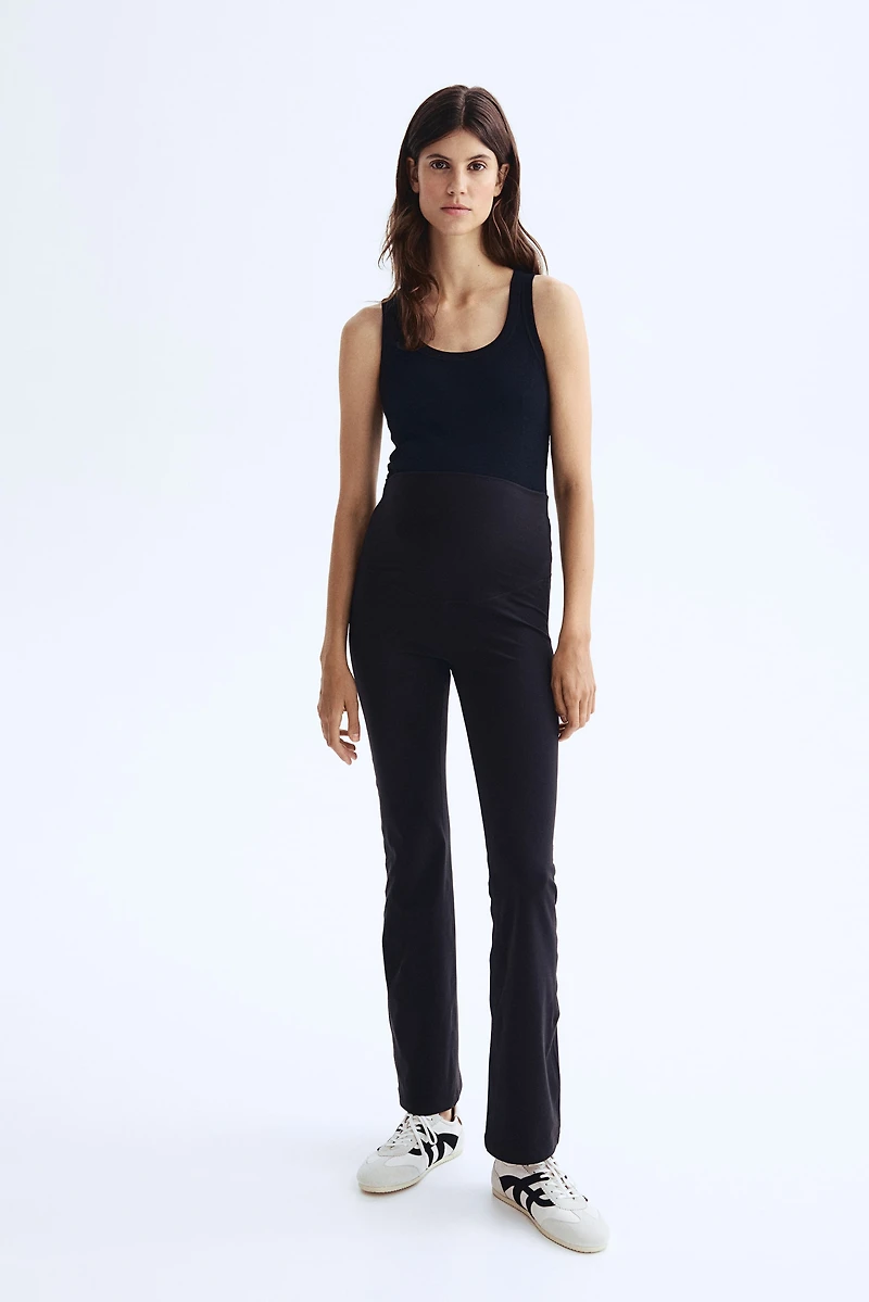 MAMA Flared Sports Leggings with SoftMove™