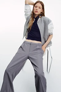 Pantalon de tailleur à jambes larges