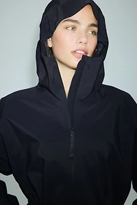 Rain Jacket with StormMove™