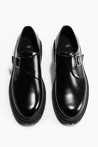 Chaussures à boucle avec semelle épaisse