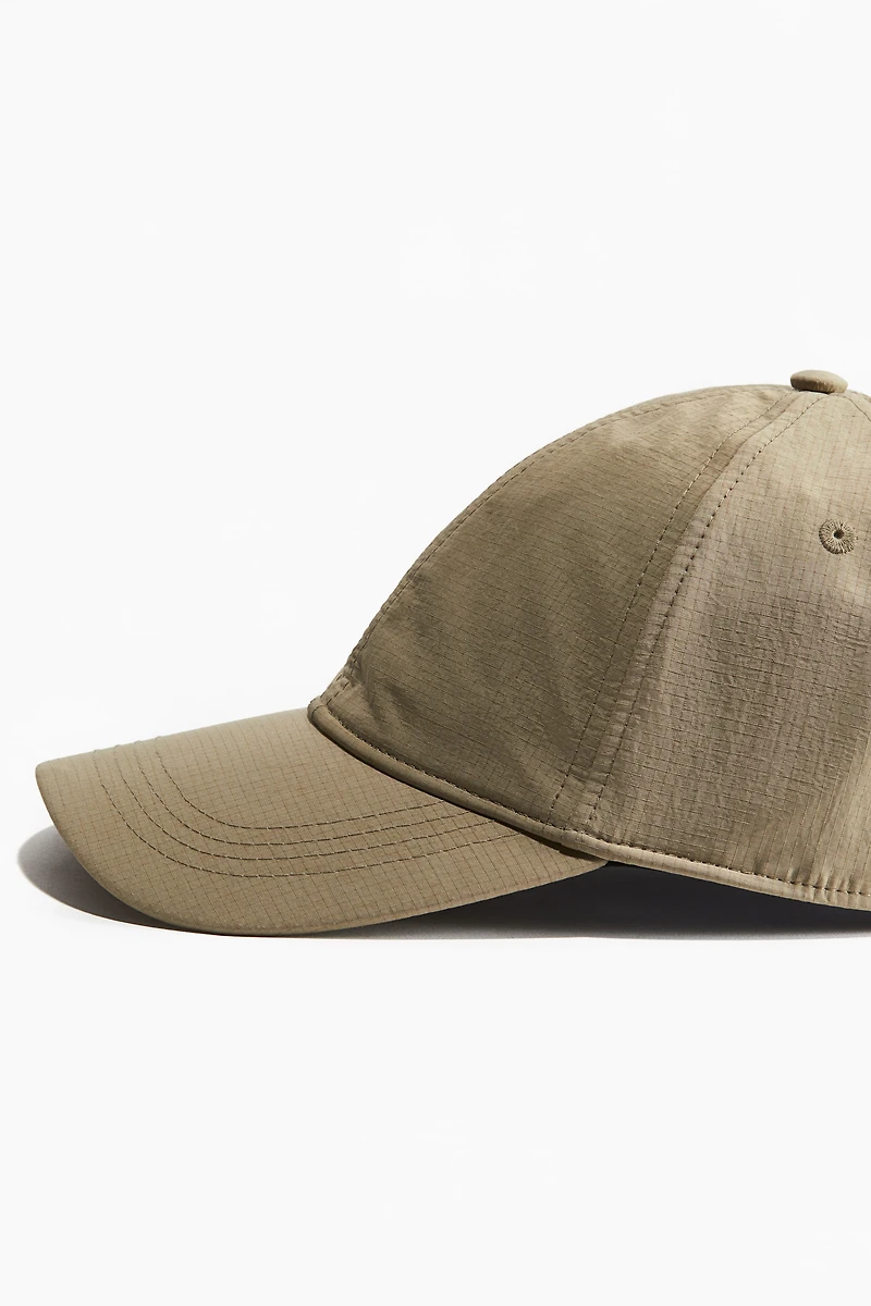 Casquette en nylon