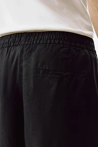 Loose-Fit Linen Pants