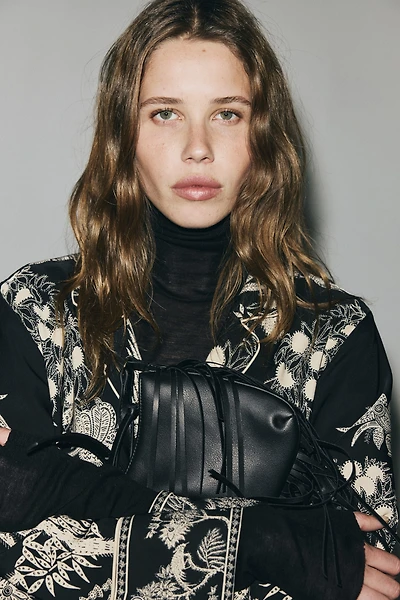 Chemise imprimée à col cubain