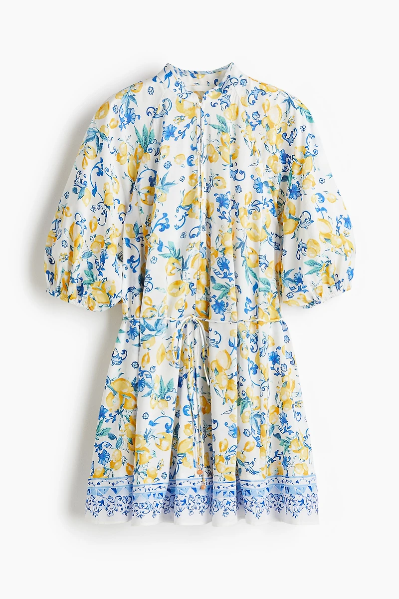 Robe avec ceinture à nouer