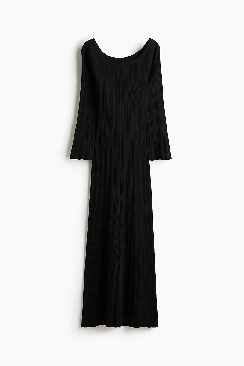 Ribbed Off-the-Shoulder Dress